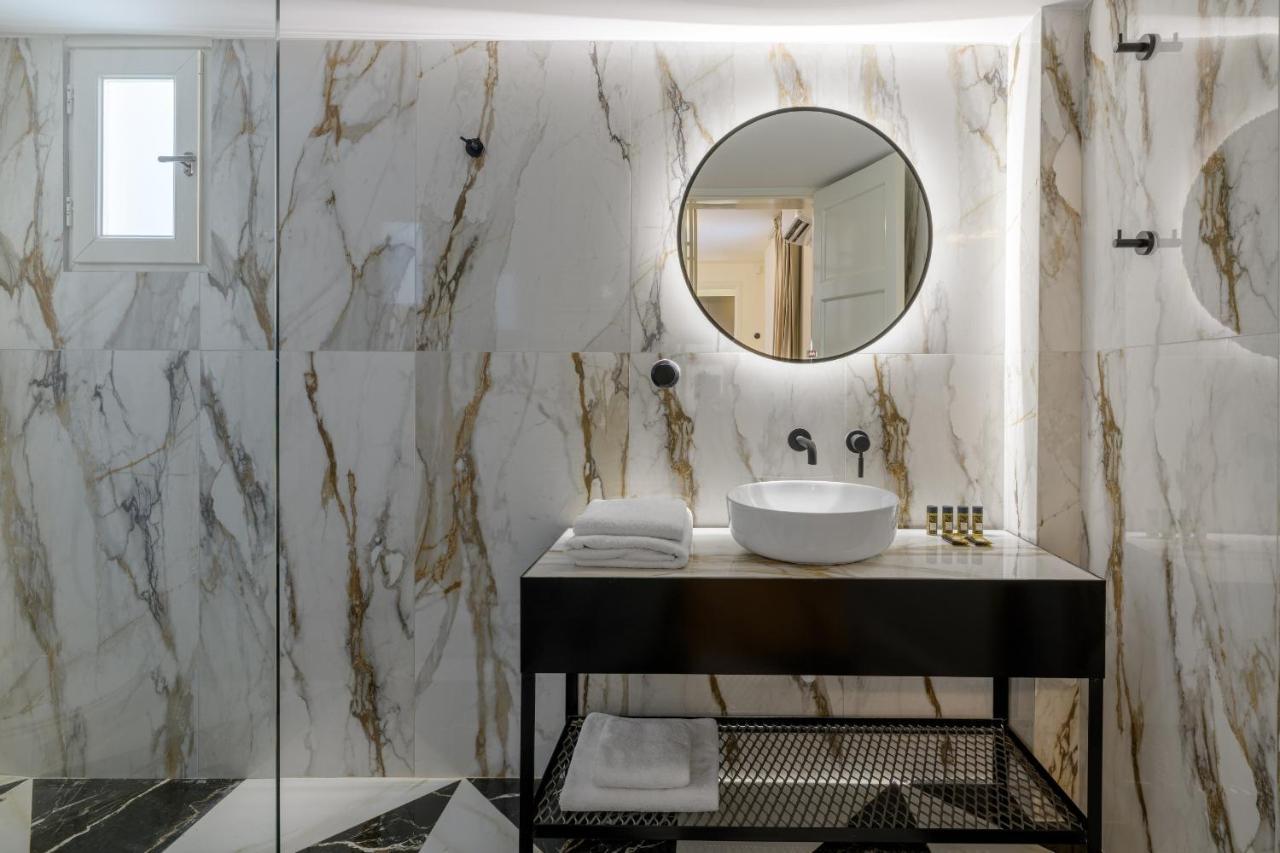 Meno Suite With Private Terrace - Jaccuzzi, Acropolis View Athene Buitenkant foto