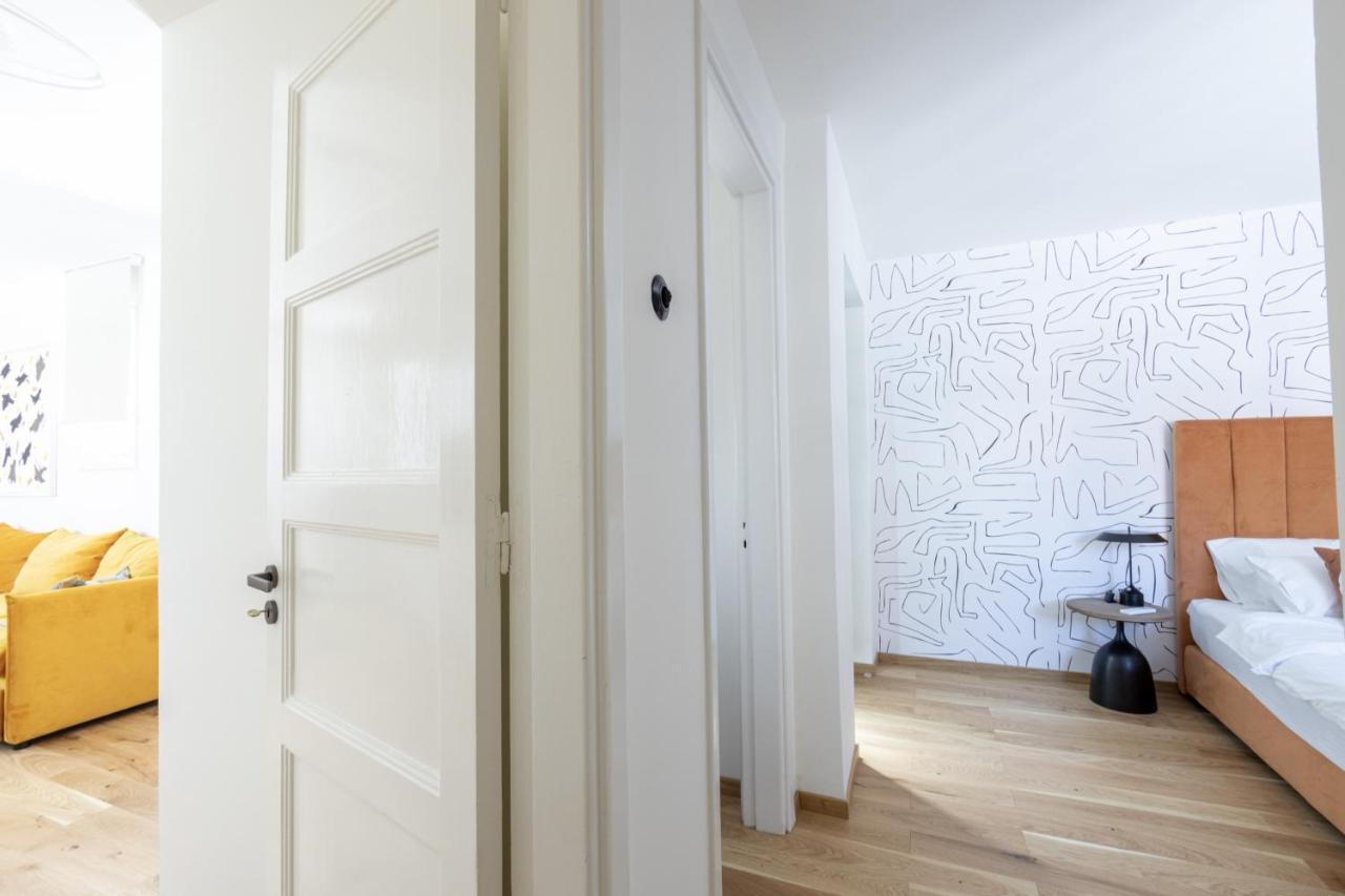 Meno Suite With Private Terrace - Jaccuzzi, Acropolis View Athene Buitenkant foto